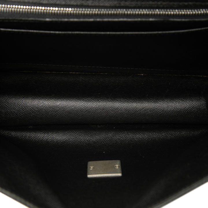 Louis Vuitton Taiga Selenga