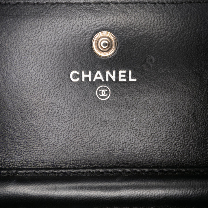 Lambskin Airlines Wallet On Chain Blue - Gaby Paris