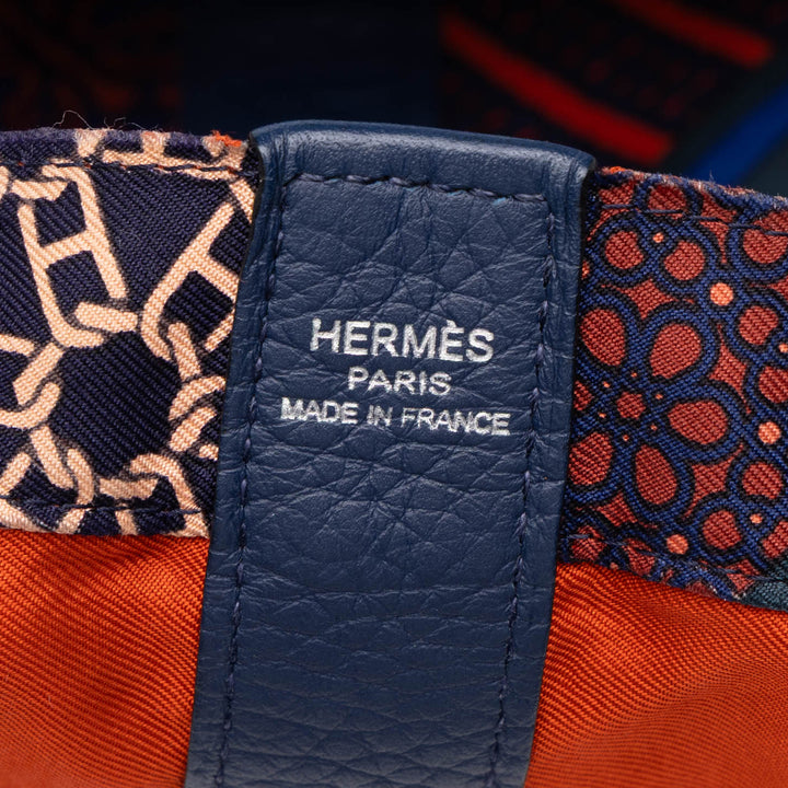 Hermès Sac à dos Carre en Cravates Cool 22 Bleu – vue 5 – GABY PARIS