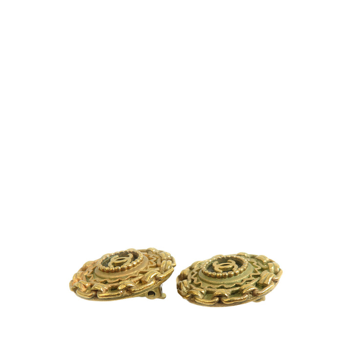 Chanel plaqué Resin CC Chaîne Rond À clip Boucles d'oreilles Doré – vue 7 – GABY PARIS