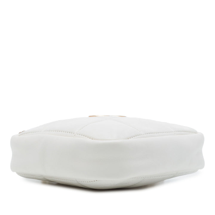 CC Matelassé Diamond Pochette avec chaîne Cuir d'agneau Blanc