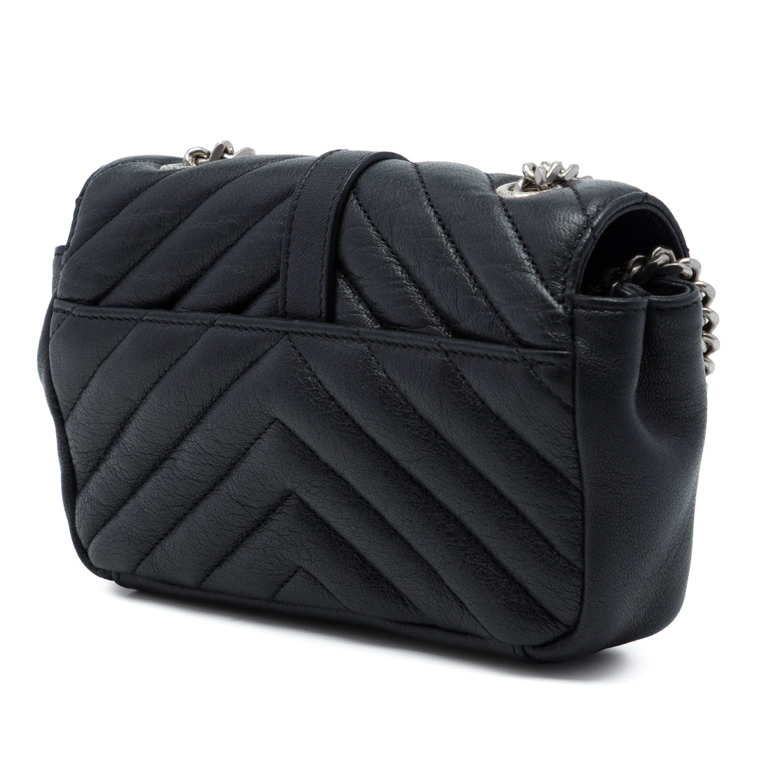Saint Laurent Chevron Classic Punk Sac à chaîne Baby de mouton Noir – vue 2 – GABY PARIS