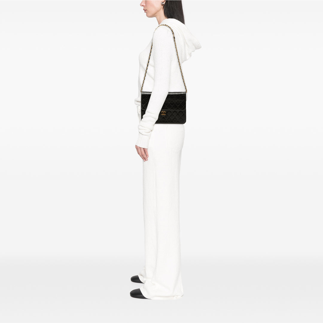 Chanel Medium CC Matelassé Cuir d’agneau Simple rabat