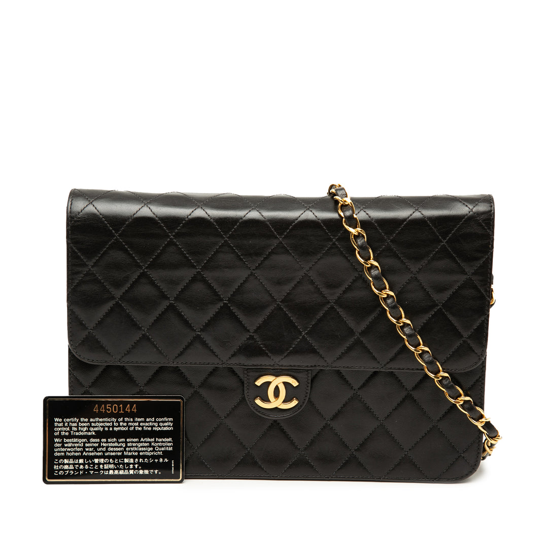 Chanel Medium CC Matelassé Cuir d’agneau Simple rabat