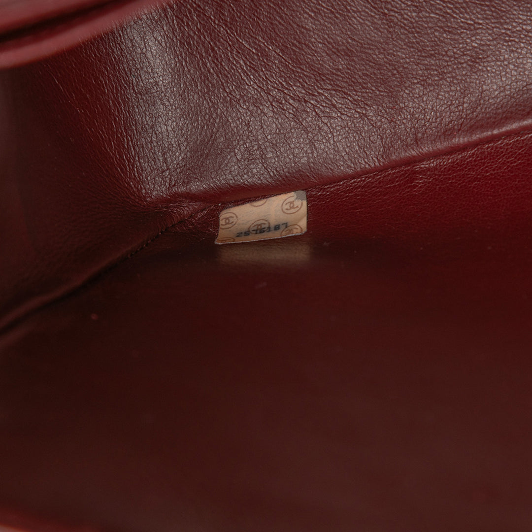 Chanel Maxi XL Classic Cuir d’agneau Simple rabat