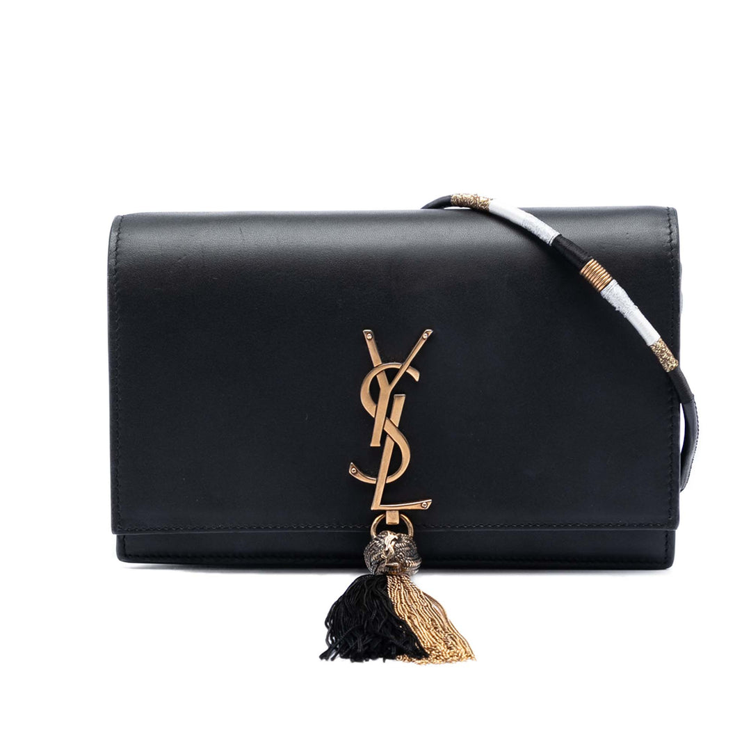 Saint Laurent Smooth Cuir de veau Monogram Kate Bicolor Pompon Portefeuille On Strap