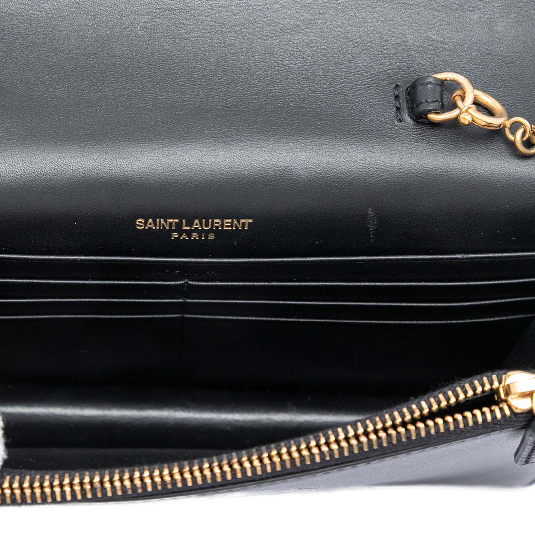 Saint Laurent Smooth Cuir de veau Monogram Kate Bicolor Pompon Portefeuille On Strap