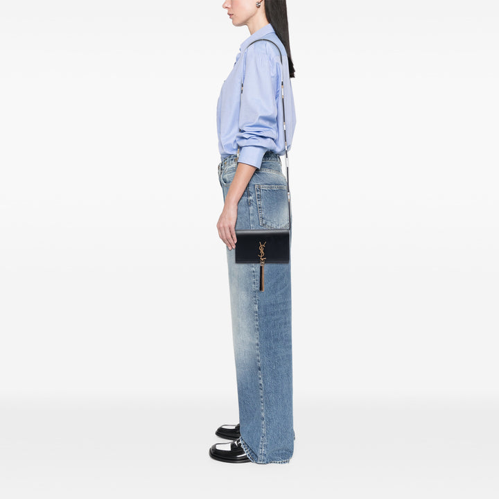 Saint Laurent Smooth Cuir de veau Monogram Kate Bicolor Pompon Portefeuille On Strap