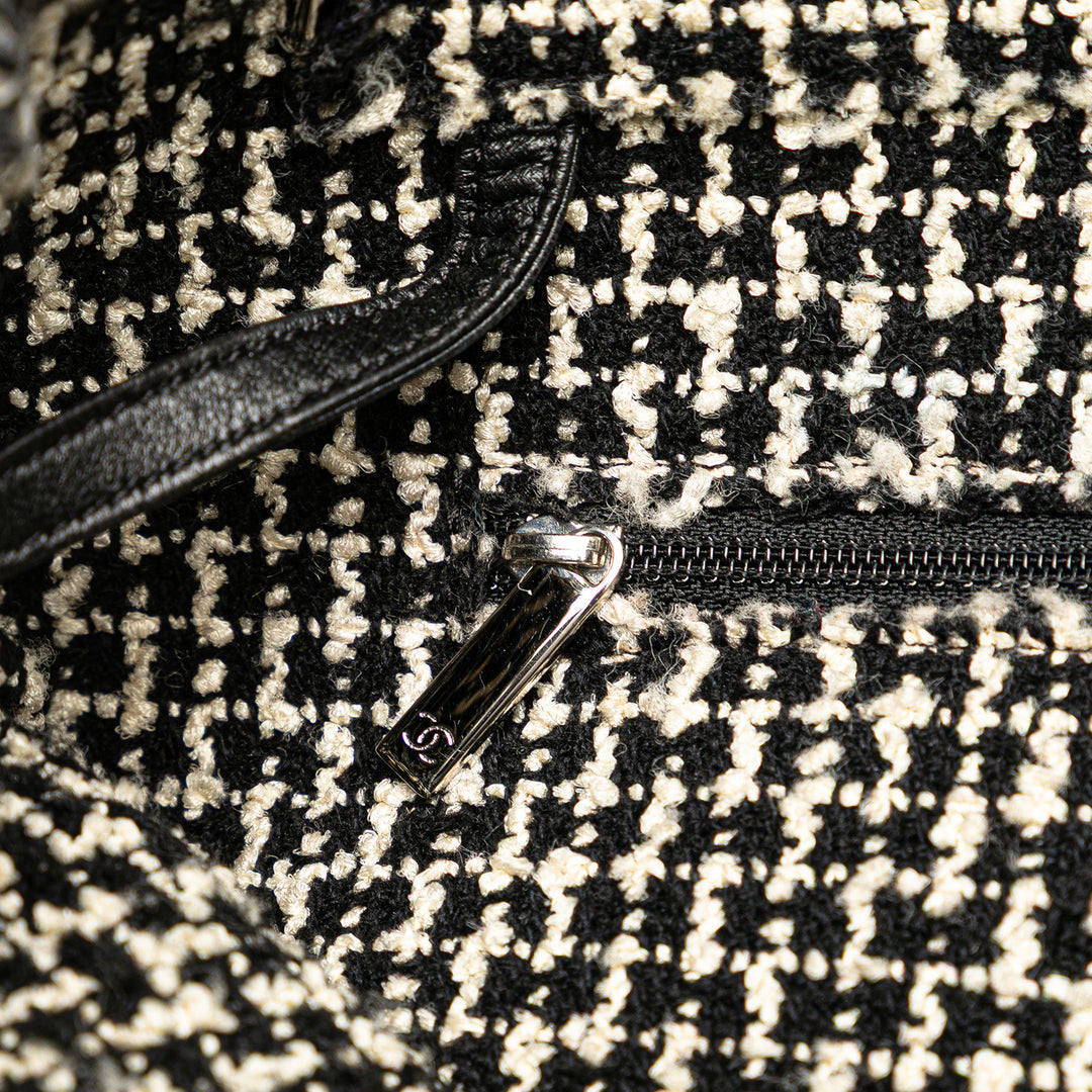 Chanel Glazed Cuir de veau Tweed Tweedy Shopping Cabas Noir – GABY PARIS Authentique