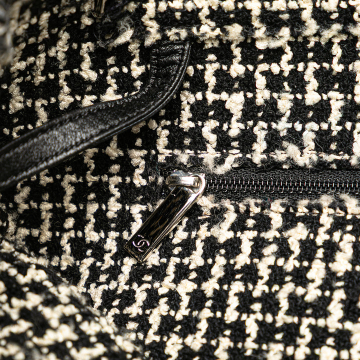 Chanel Glazed Cuir de veau Tweed Tweedy Shopping Cabas Noir – GABY PARIS Authentique