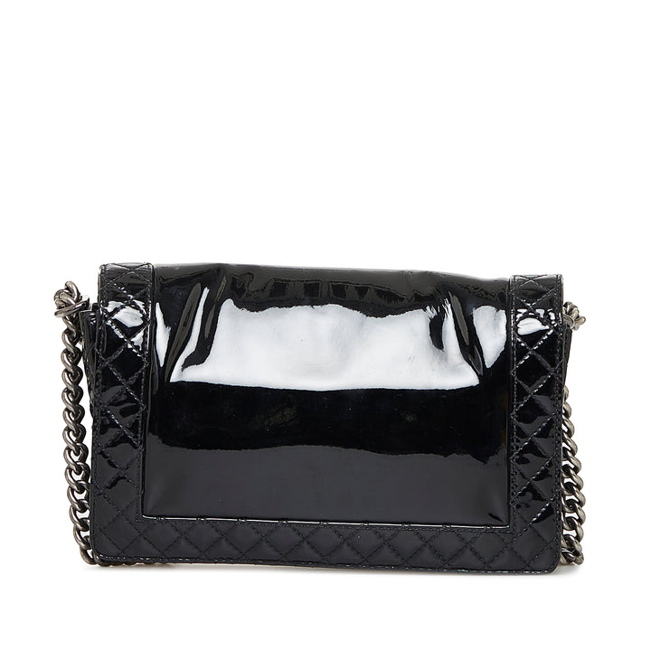 Chanel Medium Cuir verni Boy Reverso Flap Noir – GABY PARIS Authentique
