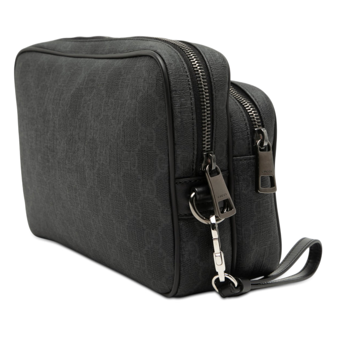 Gucci GG Supreme Pochette