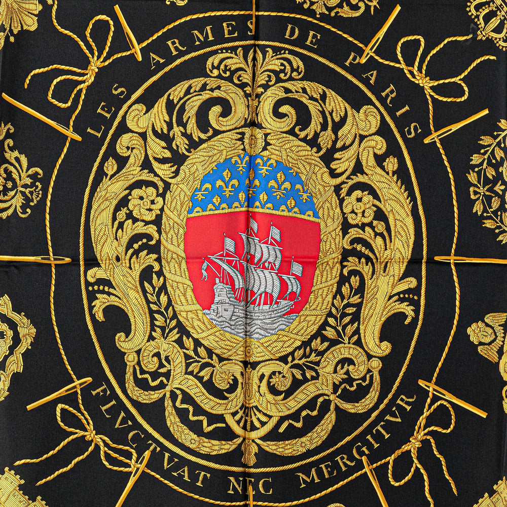 Hermès Les Armes de Paris Soie Foulard Noir – GABY PARIS Authentique