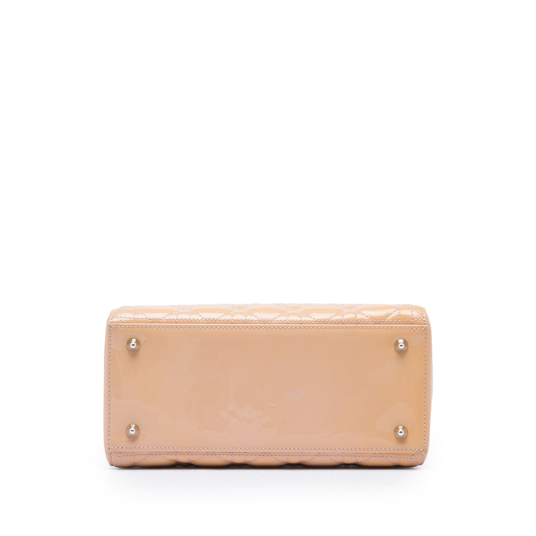 Dior Medium Cuir verni Cannage Lady Dior