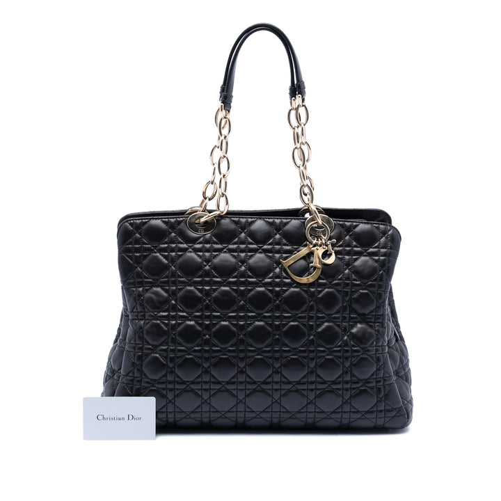 Dior Large Cuir d’agneau Cannage Soft Zipped Lady Dior Shopping Cabas