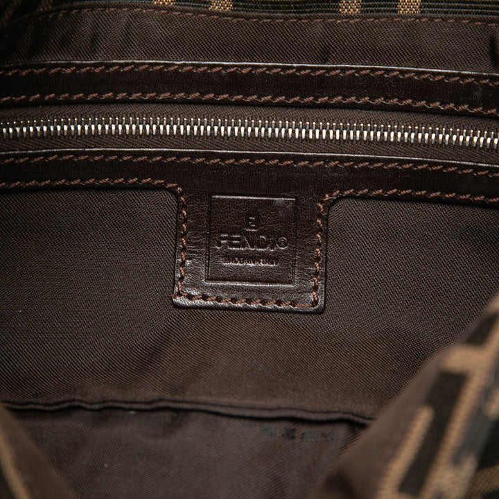 Fendi Zucca Baguette Marron – vue 5 – GABY PARIS