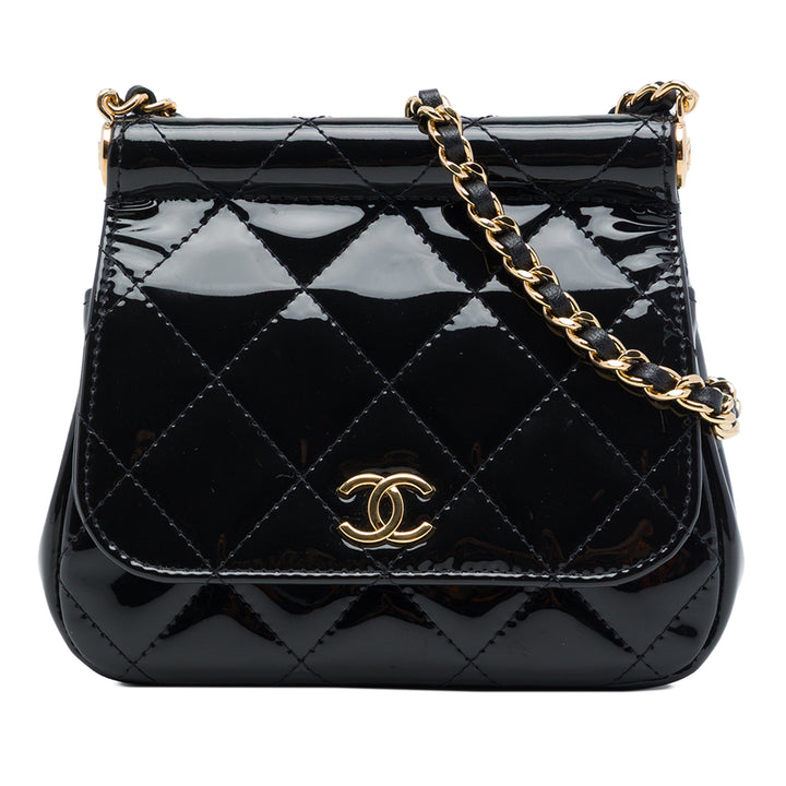 Chanel CC Matelassé Armature à rabat Pochette avec chaîne Noir – vue principale – GABY PARIS