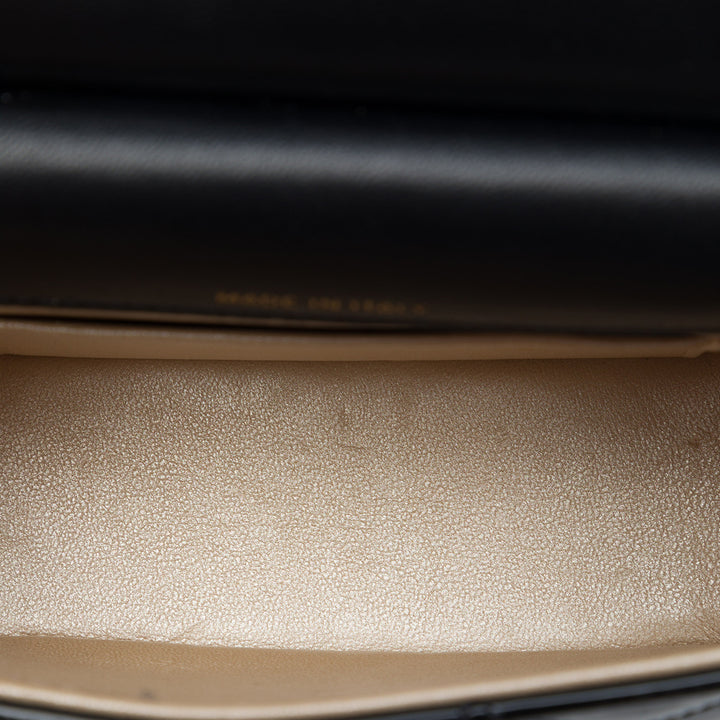 Chanel CC Matelassé Armature à rabat Pochette avec chaîne Noir – vue 4 – GABY PARIS