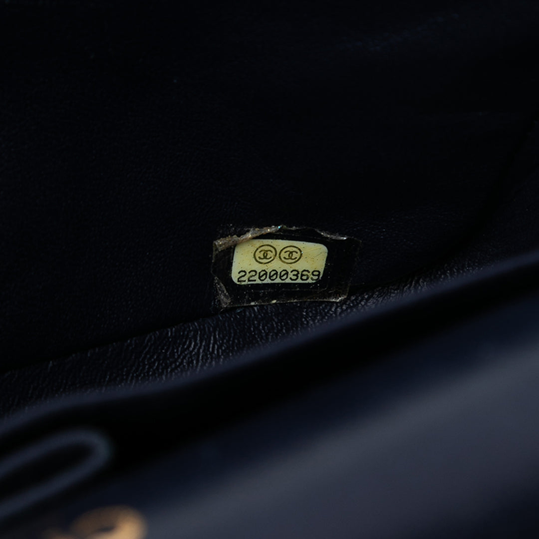 Chanel Medium Classic Caviar Double rabat