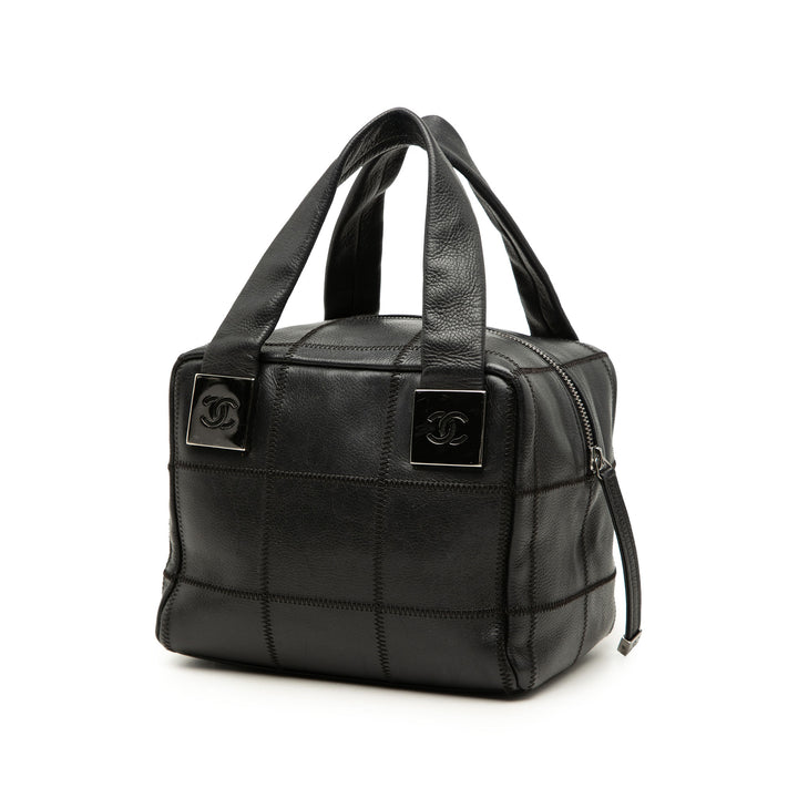 Chanel Chocolate Bar Surpiqué Caviar Sac à main