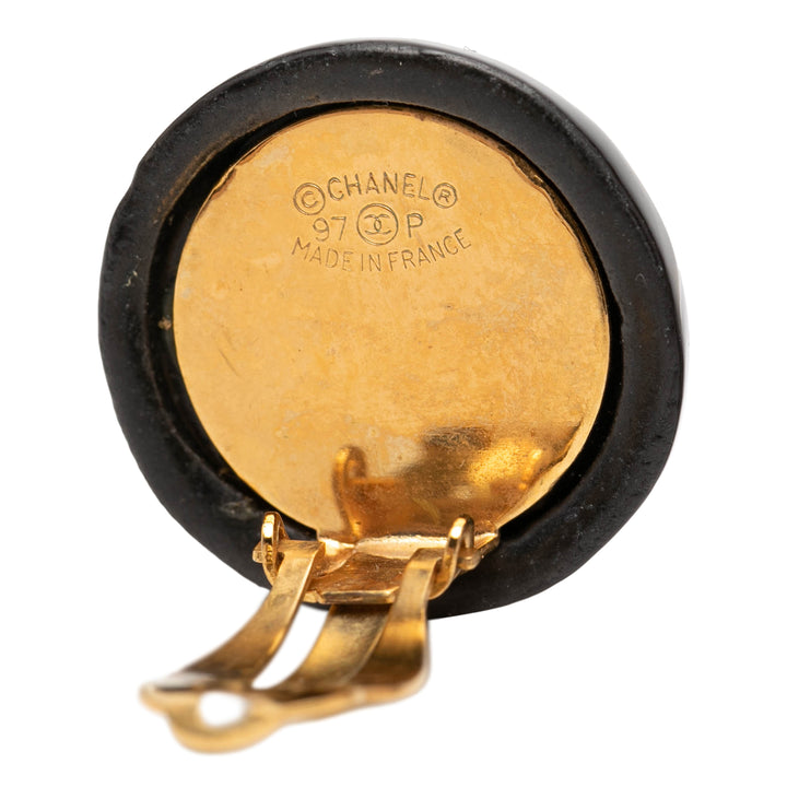 Chanel CC Resin et Brass Logo Imprimé À clip Boucles d'oreilles Métal
