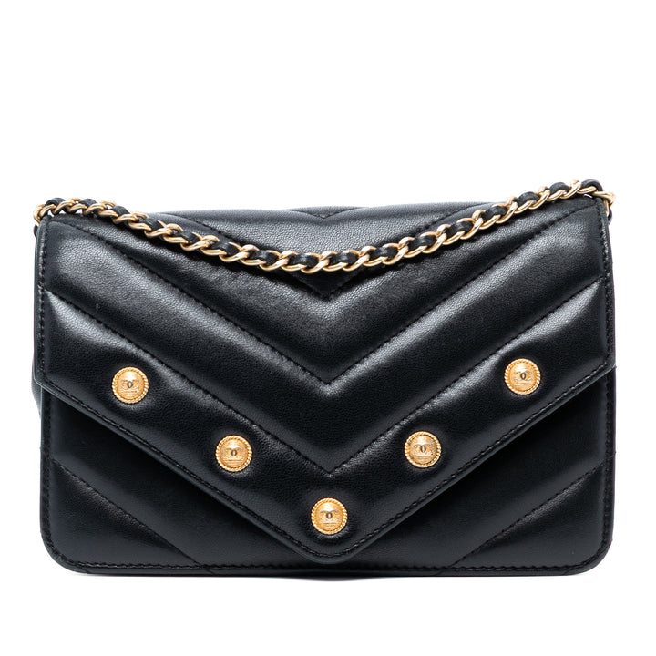 Chanel Chevron Cuir d’agneau Button Wallet On Chain