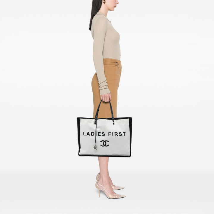 Chanel Bicolore Ladies First Cabas Noir