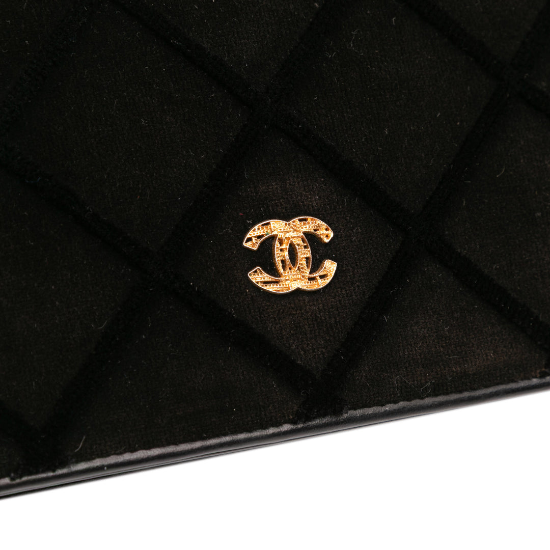CC Quilted Velvet Wallet on Chain Black - Gaby Paris