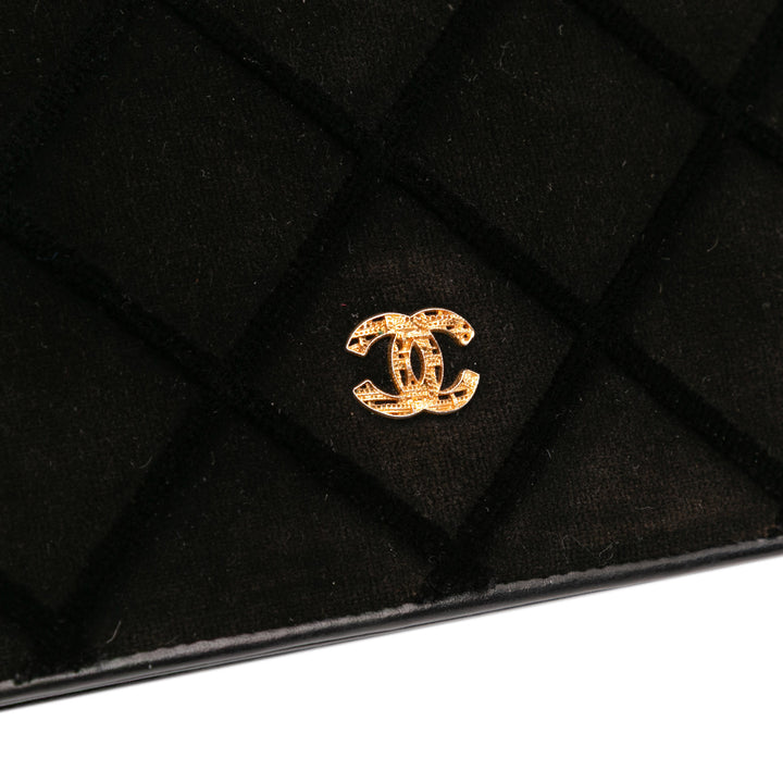 CC Quilted Velvet Wallet on Chain Black - Gaby Paris