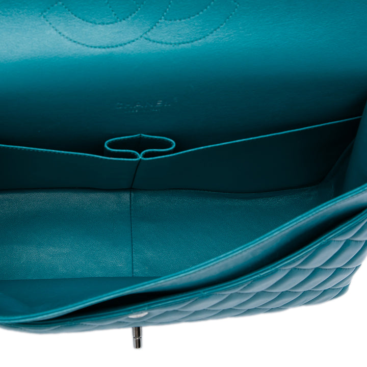 Chanel Classic Double rabat Maxi Cuir d'agneau Bleu – vue 4 – GABY PARIS