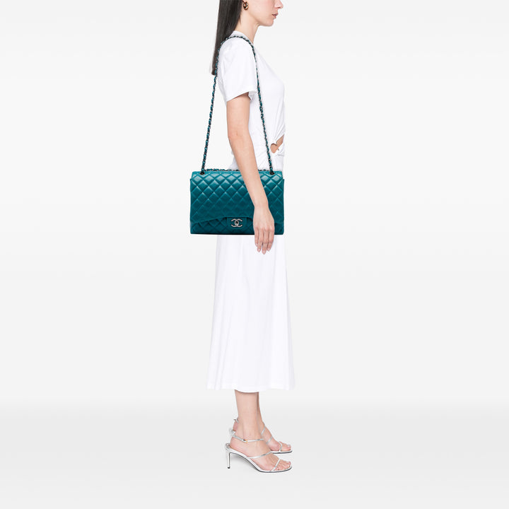 Chanel Classic Double rabat Maxi Cuir d'agneau Bleu – vue 5 – GABY PARIS
