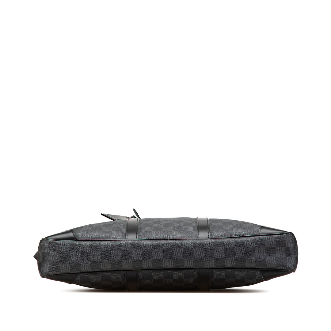 Louis Vuitton Damier Graphite Porte Documents Voyage PM Noir