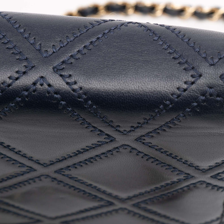 Chanel CC Matelassé Cuir d’agneau Double Stitch Pompon Wallet on Chain