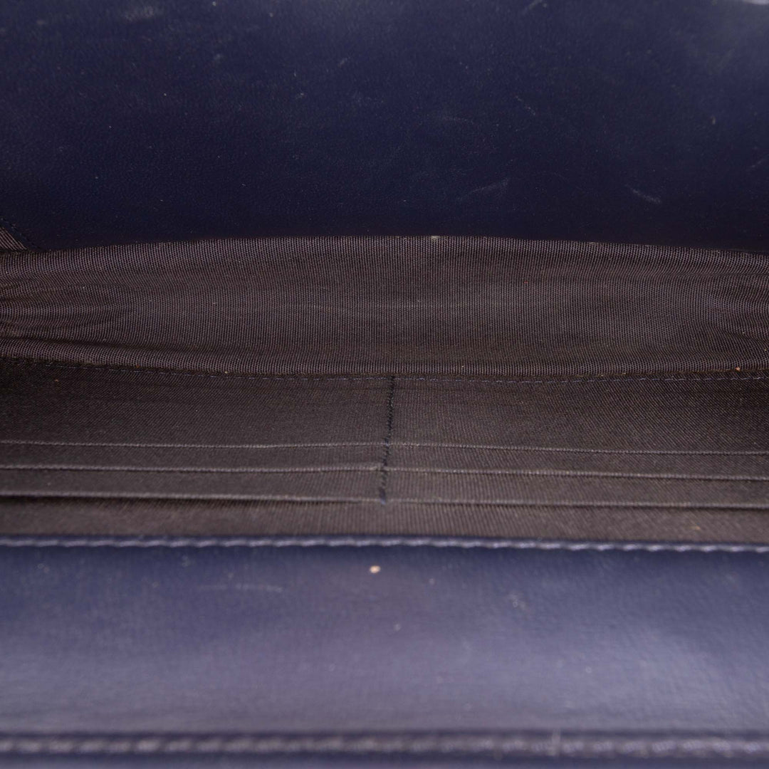 Chanel CC Matelassé Cuir d’agneau Double Stitch Pompon Wallet on Chain