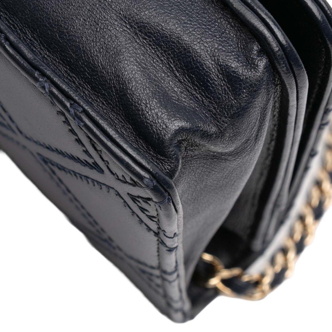 Chanel CC Matelassé Cuir d’agneau Double Stitch Pompon Wallet on Chain