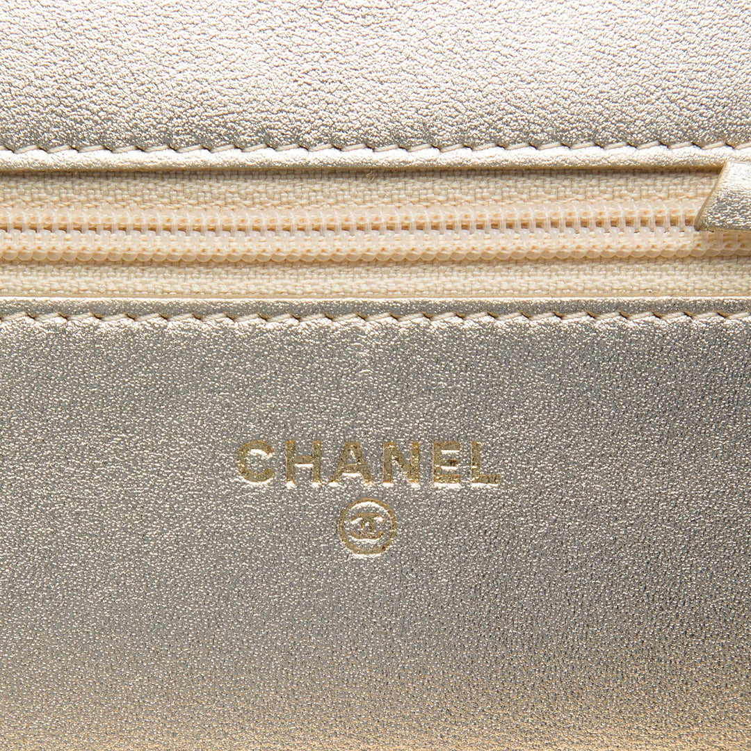 CC Diamond Stitch Wallet on Chain Bleu