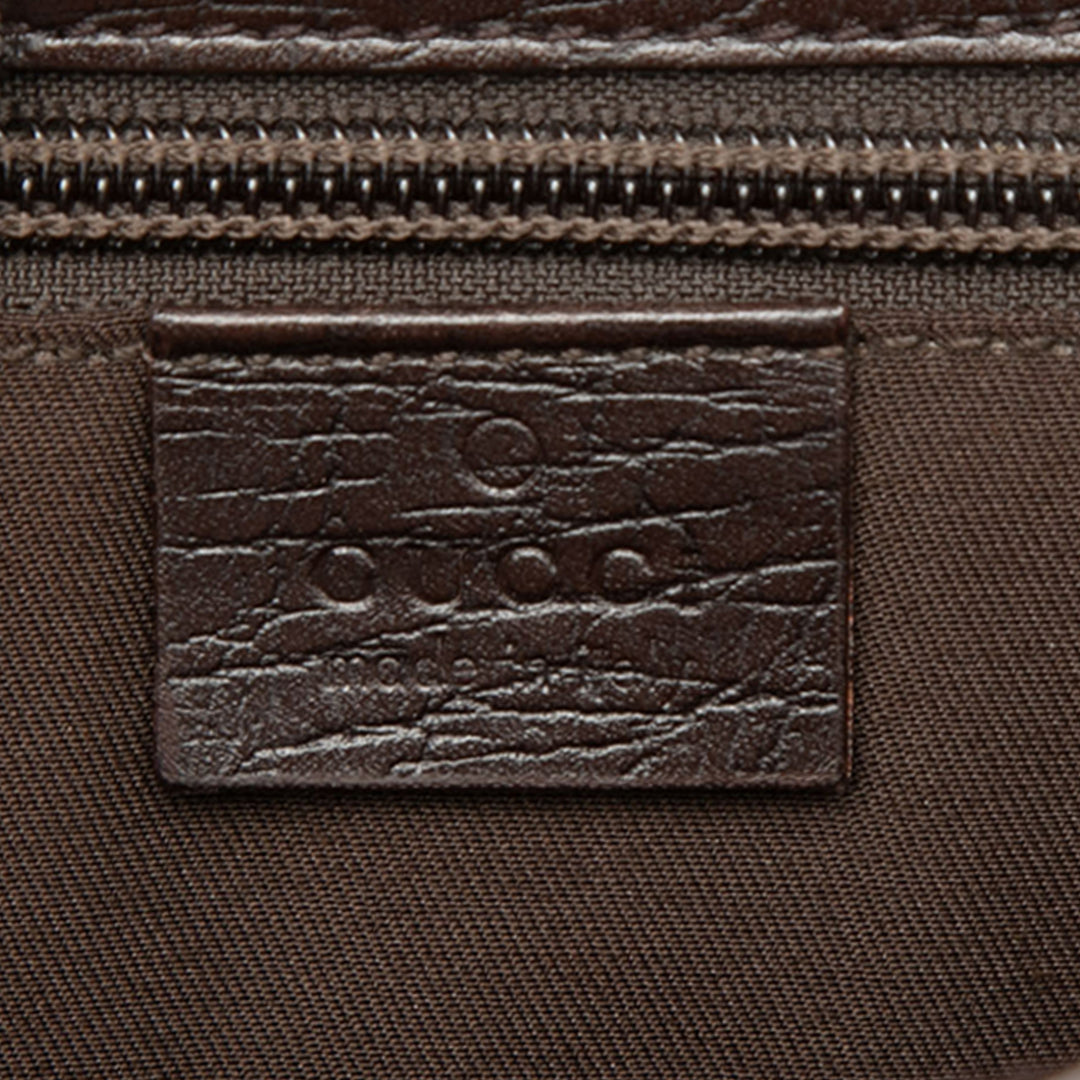 Gucci GG Supreme Pochette