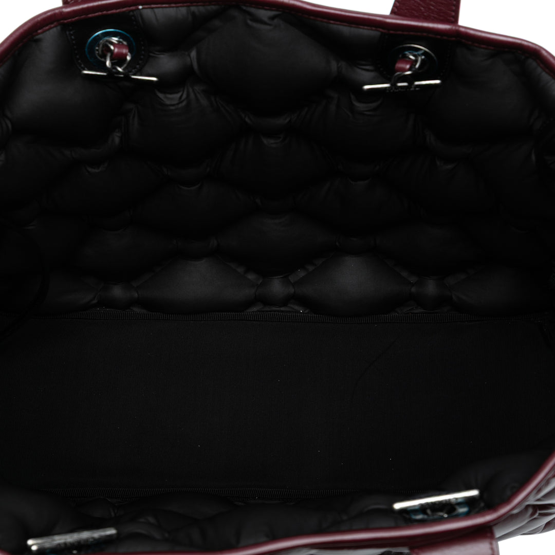 Chanel Large Quilted Cuir Chesterfield Shopping Cabas Rouge – GABY PARIS Authentique