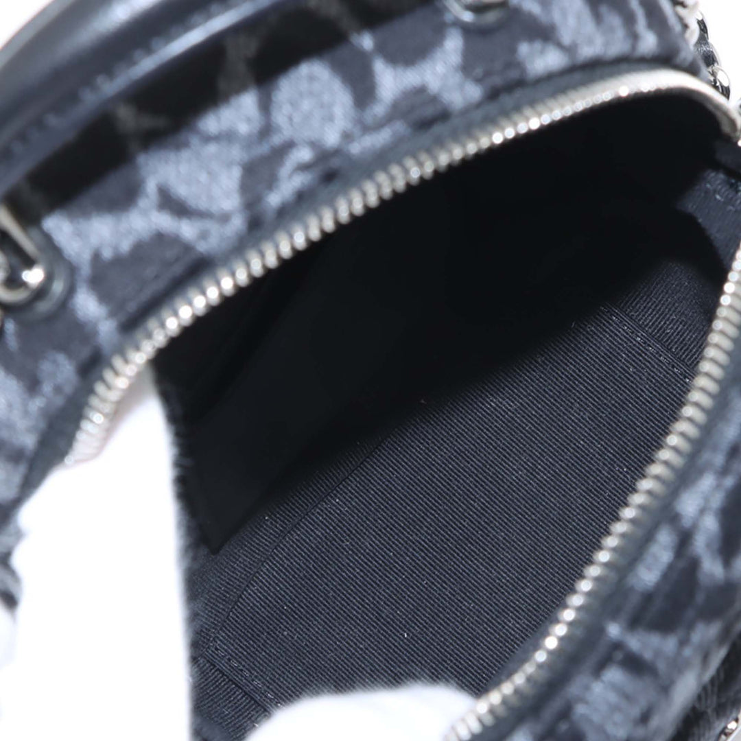 Chanel Toile Camellia Sac à dos