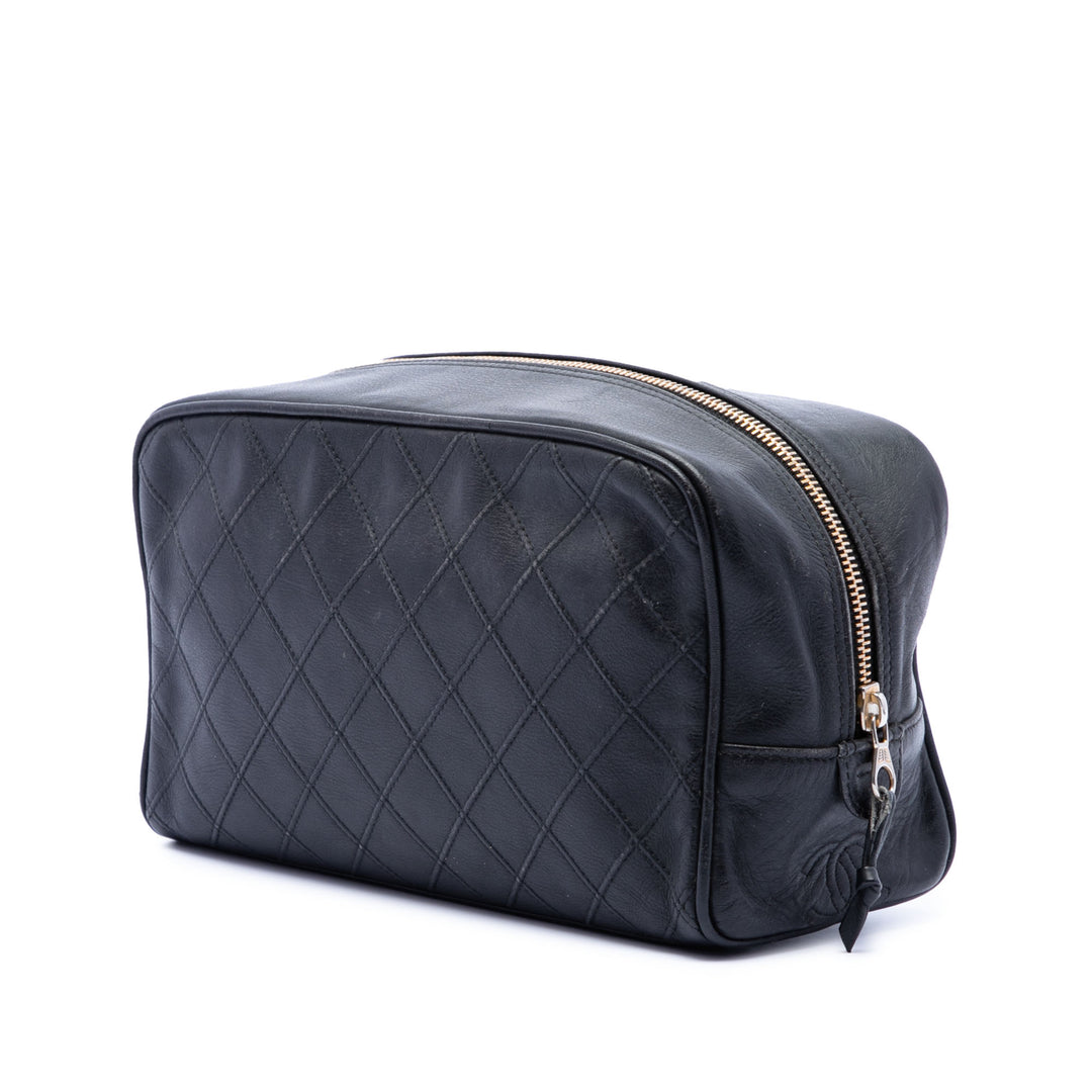 Chanel Matelassé Cuir d’agneau Cosmetic Pochette