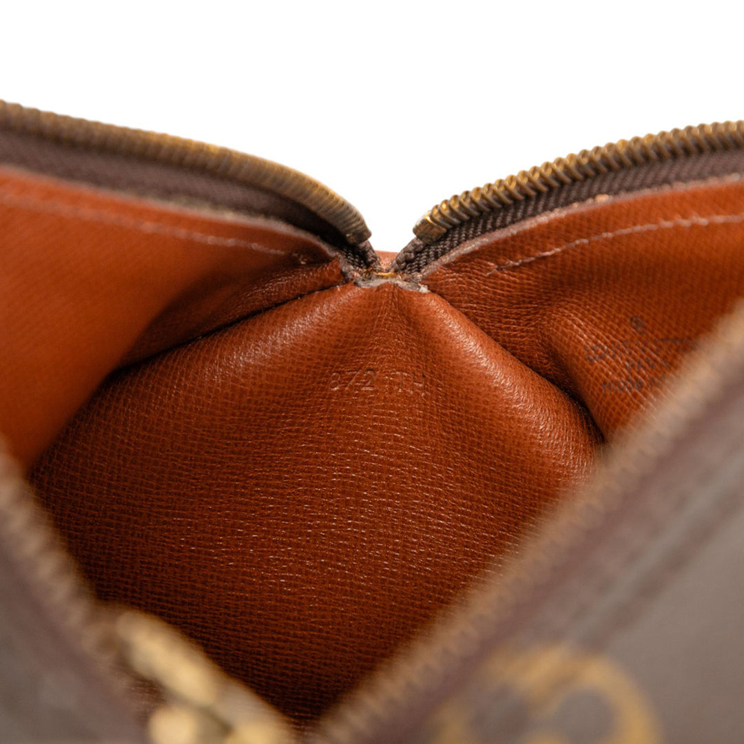 Louis Vuitton Monogram Papillon 26