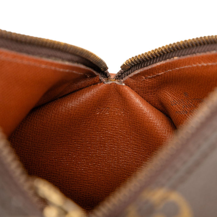 Louis Vuitton Monogram Papillon 26