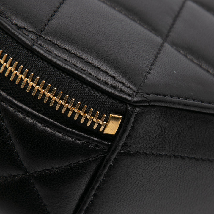 Chanel Quilted Cuir d’agneau Oval Logo Chain Top Handle Round Pochette on Chain Noir – GABY PARIS Authentique