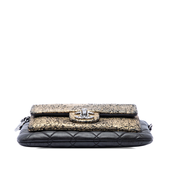 Métallisé et Matelassé Mineral Nights Pochette avec chaîne Cuir d'agneau Doré