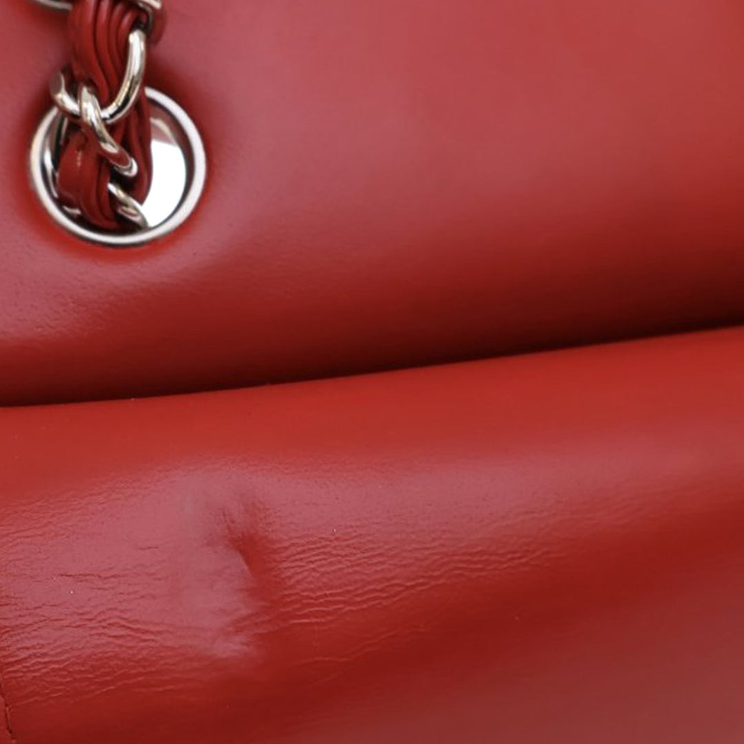 Chanel Medium Classic Cuir verni Double rabat Rouge