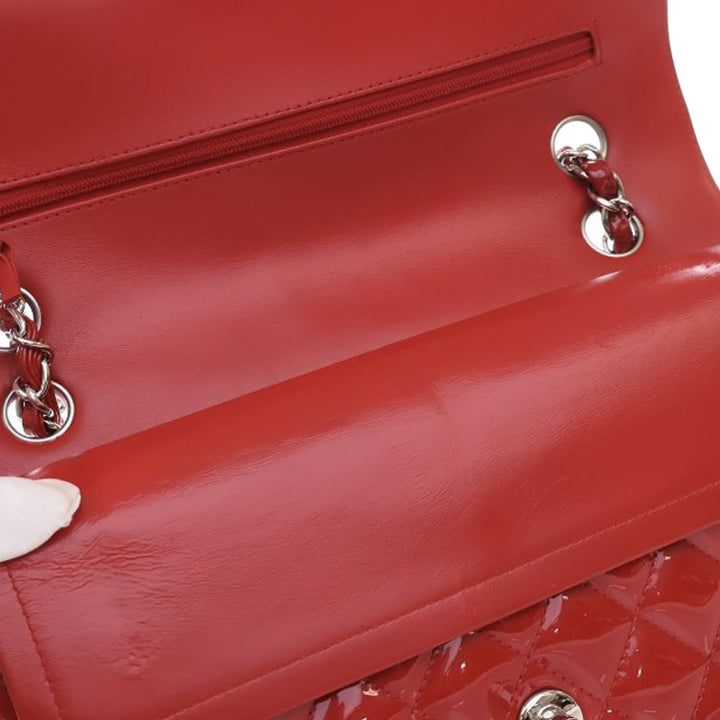 Chanel Medium Classic Cuir verni Double rabat Rouge
