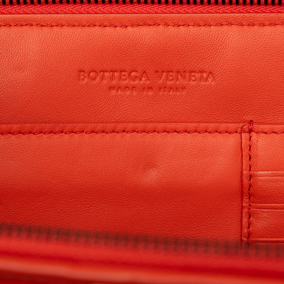Bottega Veneta Bicolore Intrecciato Document Étui nappa Orange – vue 5 – GABY PARIS