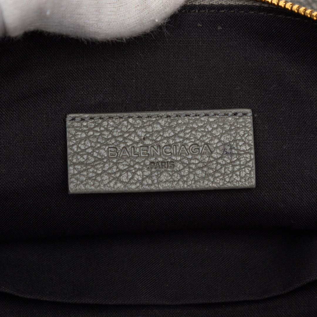 Balenciaga Cuir d’agneau Motocross Metallic Edge Flat Pochette