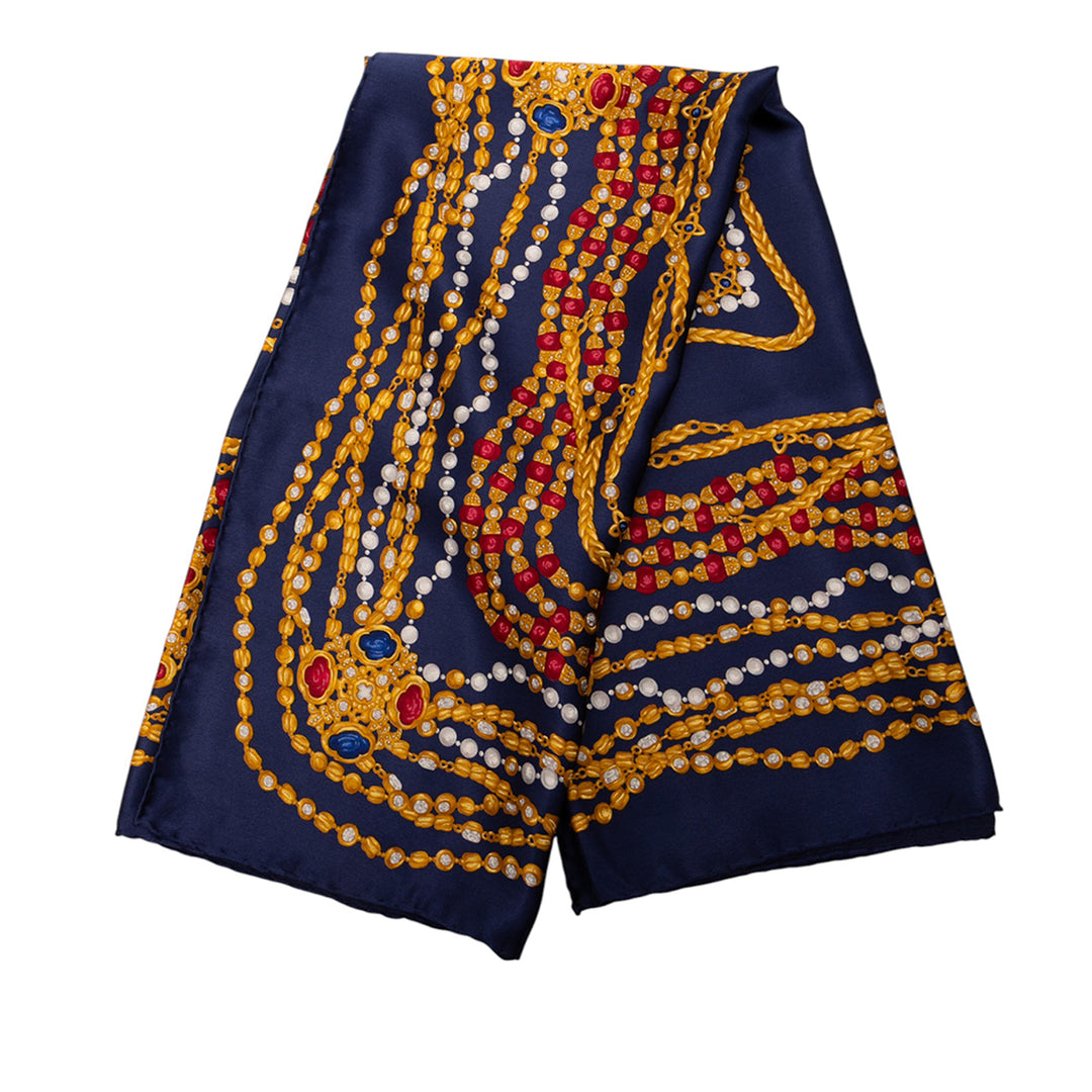 Chanel Gripoix Soie Foulard Bleu – GABY PARIS Authentique