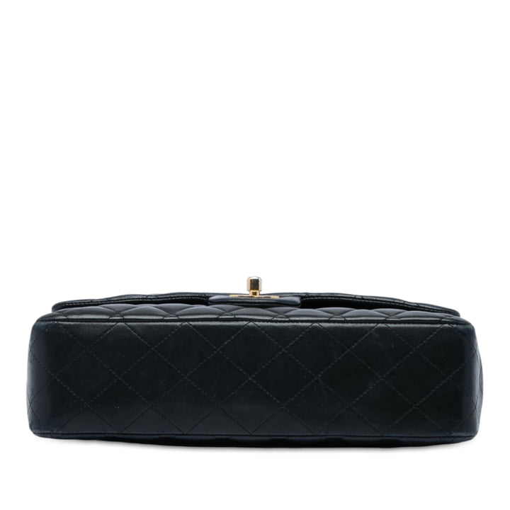 Chanel Classic Double rabat Moyen Cuir d'agneau Noir – vue 3 – GABY PARIS